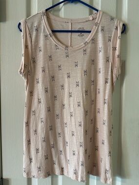Banana Republic Pale Pink Sleeveless Tank with Dog Motif